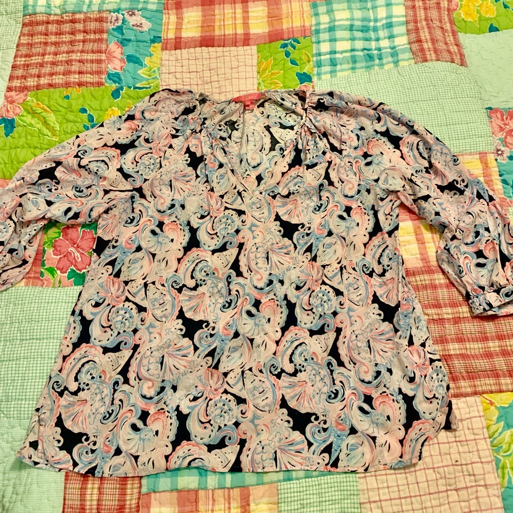Lilly Pulitzer Paisley SeaShells Blouse - Pink and Navy Blue XL